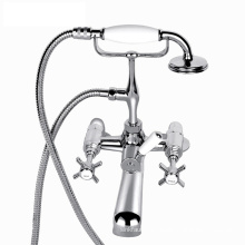 Messing Klassischstil Wandmontierter Baddusche Mixer mit Chrom für die Badewanne Dusche